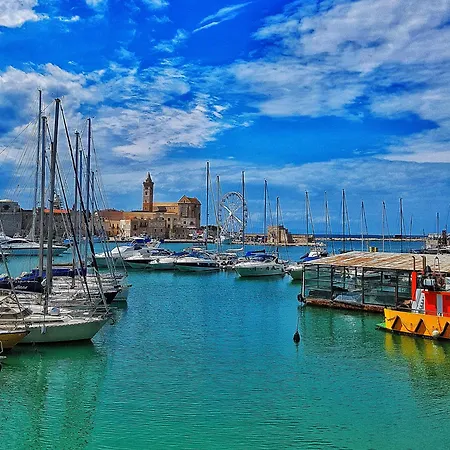 Bed & Breakfast Festa By Le Marinelle Trani